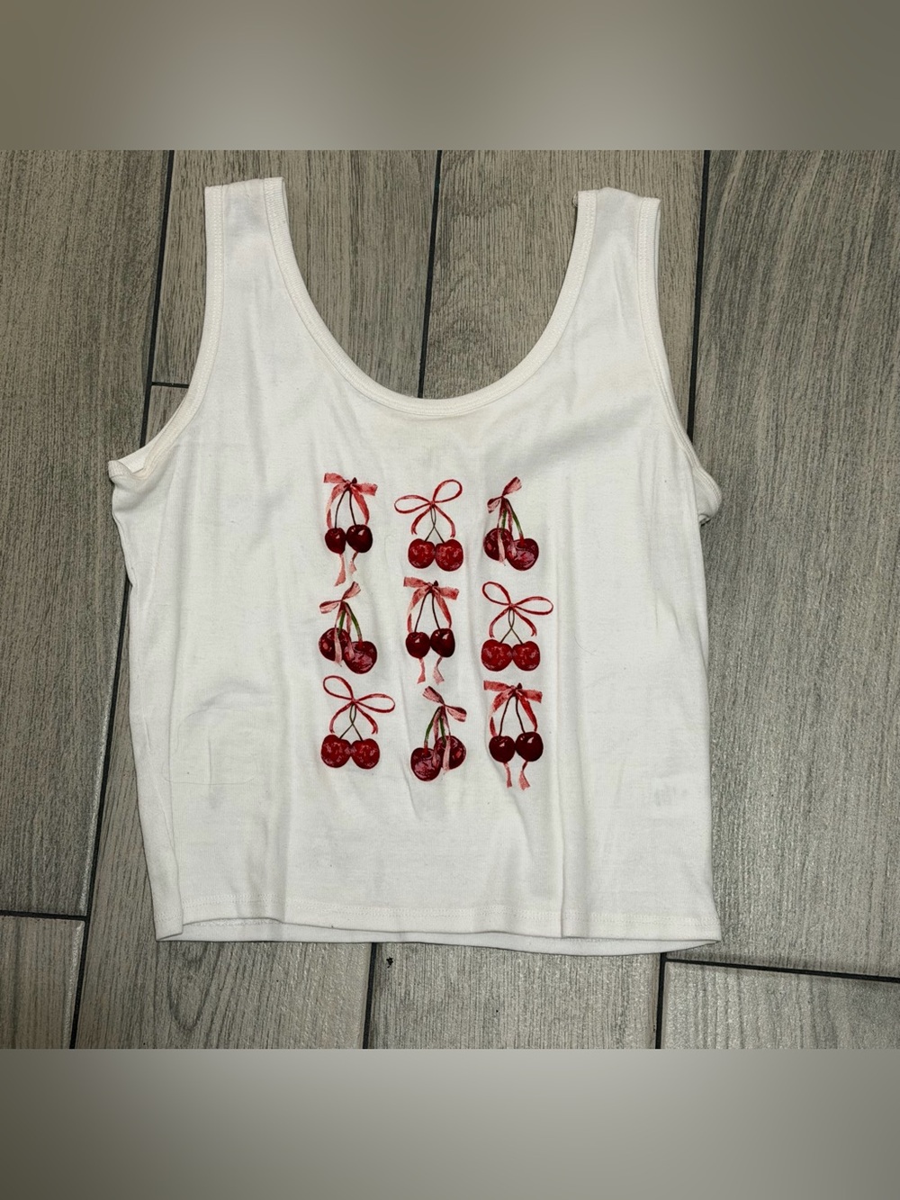 White Cherry Graphic Tank Top - Women's Cropped Tee